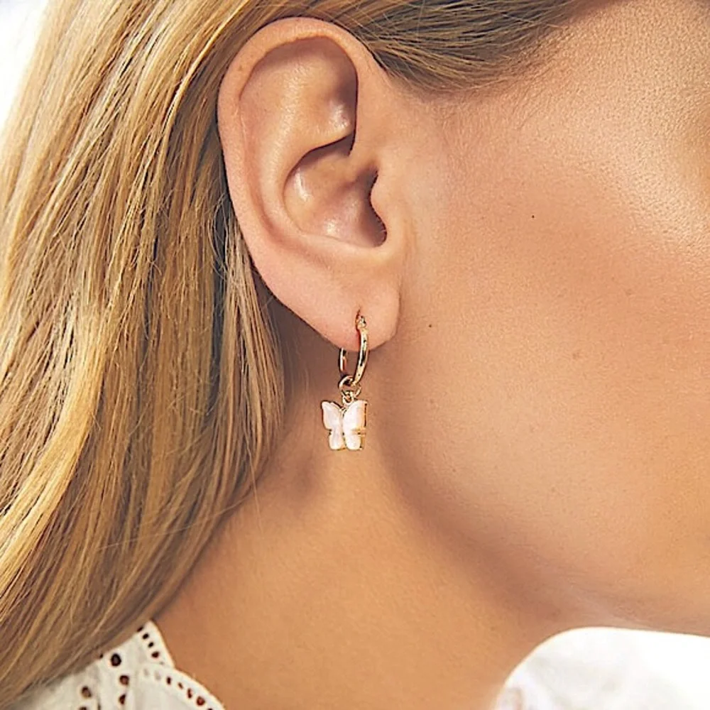 NWT UO Mini Butterfly Charm Earring - Picture 3 of 5